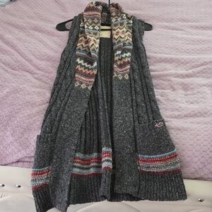 Y2K Hollister Gray Knit Hooded Vest with Multicolor Fair Isle Accents